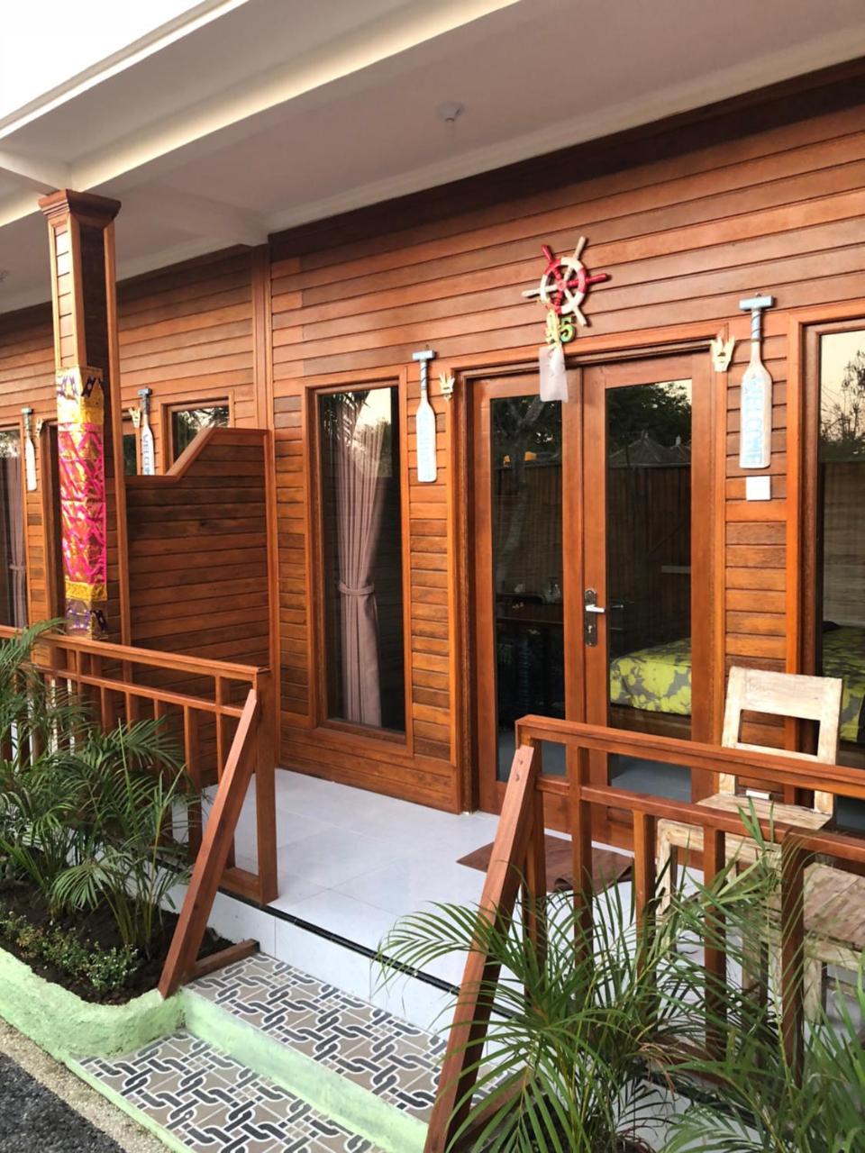 Auora Guest House نوسا ليمبونغان المظهر الخارجي الصورة
